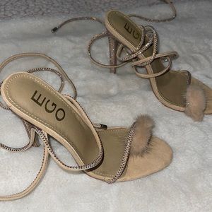 Lace up the leg heels